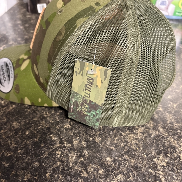 5/$25 Camo Green Snapback Hat - Picture 4 of 6